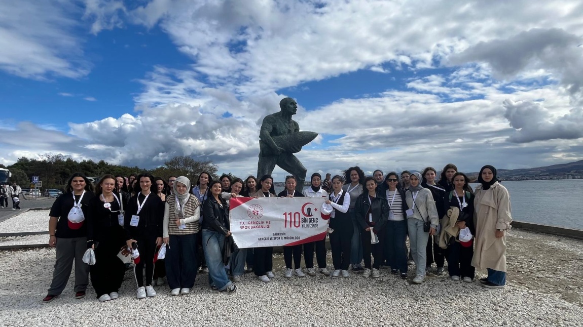 110. Yılda 110.000 Genç ile Bir Destandır Çanakkale